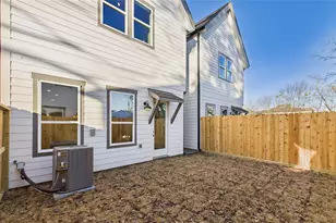 5027 Golden Forest Dr, Houston, TX 77091 - Photo 19