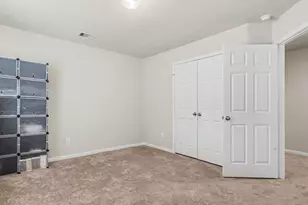 520 N 6th St, La Porte, TX 77571 - Photo 27