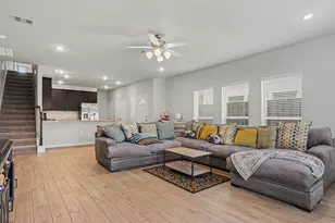 520 N 6th St, La Porte, TX 77571 - Photo 7