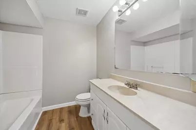 218 N Ormsby Street, Alvin, TX 77511 - Photo 7