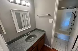 8479 Sands Point Dr, Houston, TX 77036 - Photo 11