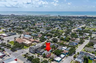 3519 Broadway St, Galveston, TX 77550 - Photo 19
