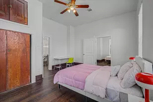 3519 Broadway St, Galveston, TX 77550 - Photo 9