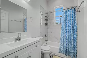 3519 Broadway St, Galveston, TX 77550 - Photo 11