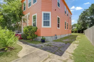3519 Broadway St, Galveston, TX 77550 - Photo 17