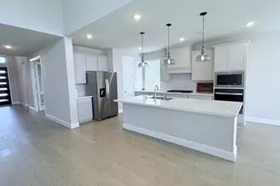 4934 Dickens Lndg Dr, League City, TX 77573 - Photo 9