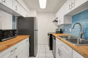 12660 Ashford Point Dr, Houston, TX 77082 - Photo 5