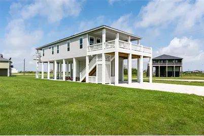 821 Casa Drive, Crystal Beach, TX 77650 - Photo 7