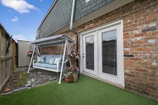 9029 Gaylord St, Houston, TX 77024 - Photo 5