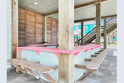 816 S Crystal Beach Road, Crystal Beach, TX 77650 - Photo 9