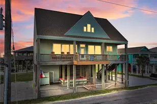 816 S Crystal Beach Rd, Port Bolivar, TX 77650 - Photo 3