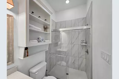 816 S Crystal Beach Road, Crystal Beach, TX 77650 - Photo 31