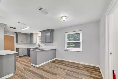 25503 Foxbriar Lane, Spring, TX 77373 - Photo 15