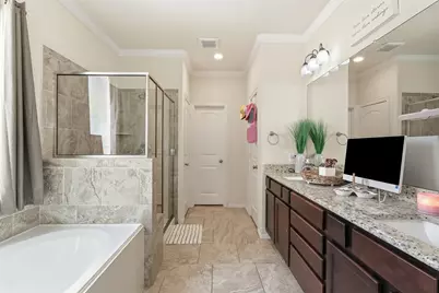 802 S Chamfer Way, Crosby, TX 77532 - Photo 17