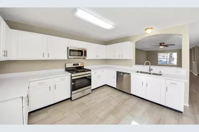 19639 Billineys Park Drive, Katy, TX 77449 - Photo 9