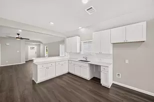 14127 Balcones Fault Ct, Willis, TX 77318 - Photo 9