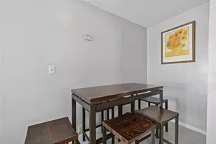 1805 19th St, Galveston, TX 77550 - Photo 11