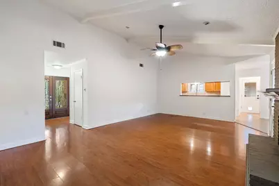 5642 Dumfries Drive, Houston, TX 77096 - Photo 19