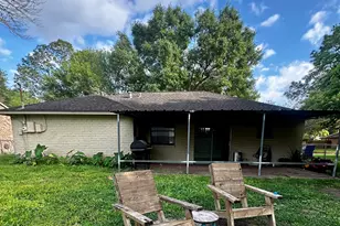 536 Castlelake Dr, Friendswood, TX 77546 - Photo 17