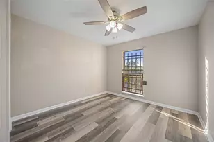 14515 Merry Meadow Dr, Houston, TX 77049 - Photo 15