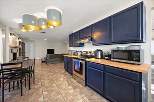 1005 Logansport St, Nacogdoches, TX 75961 - Photo 7