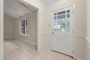 109 Timberside Dr, Conroe, TX 77304 - Photo 9