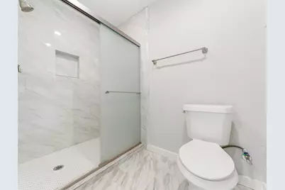4309 Stillbrooke Drive, Houston, TX 77035 - Photo 23