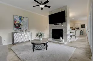 327 Twin Timbers Ln, Kemah, TX 77565 - Photo 9