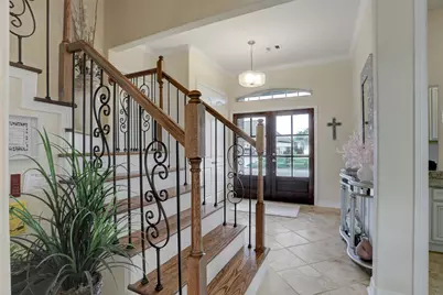 327 Twin Timbers Lane, Kemah, TX 77565 - Photo 5