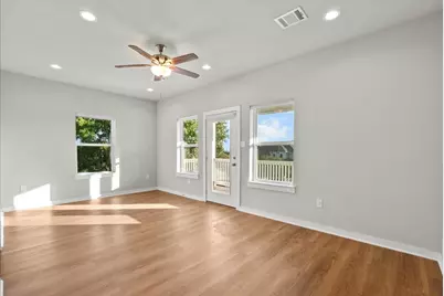 101 Grove Street, La Porte, TX 77571 - Photo 15