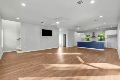 101 Grove Street, La Porte, TX 77571 - Photo 9