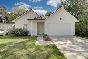 2355 Pecan St, Beaumont, TX 77701 - Photo 5