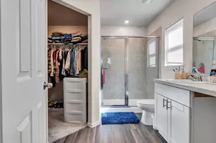 10643 Red Orchid Dr, Houston, TX 77016 - Photo 17