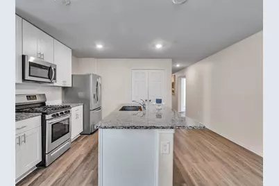 10643 Red Orchid Drive, Houston, TX 77016 - Photo 9