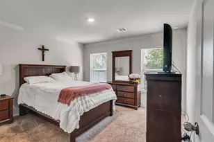 10643 Red Orchid Dr, Houston, TX 77016 - Photo 15