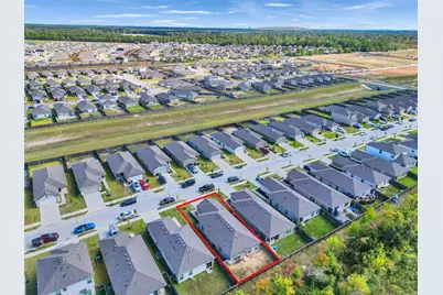 10643 Red Orchid Drive, Houston, TX 77016 - Photo 27