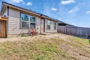 10643 Red Orchid Dr, Houston, TX 77016 - Photo 25