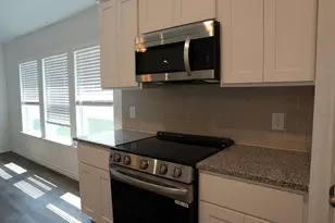 803 Stoney Pt Ln, Dayton, TX 77535 - Photo 5