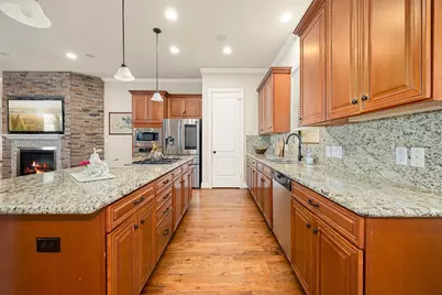 821 Lester Street, Houston, TX 77007 - Photo 9