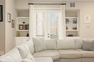 821 Lester St, Houston, TX 77007 - Photo 11