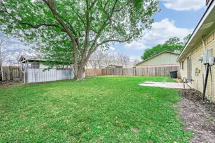 3610 Brier Gardens Dr, Houston, TX 77082 - Photo 21