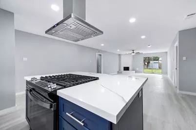 3610 Brier Gardens Drive, Houston, TX 77082 - Photo 9