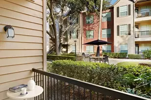 2700 Woodland Park Dr, Houston, TX 77082 - Photo 5
