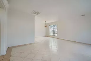 9210 Havencrest Dr, Houston, TX 77083 - Photo 3