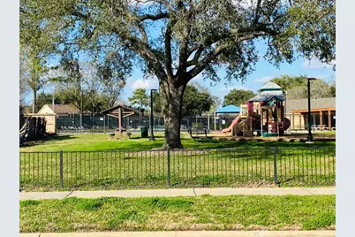 9210 Havencrest Drive, Houston, TX 77083 - Photo 33