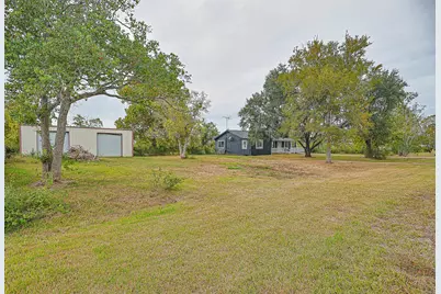 11915 County Road 458, Angleton, TX 77515 - Photo 1