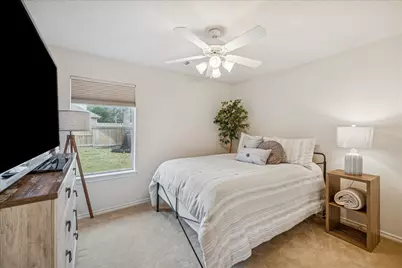 122 S Abram Circle, The Woodlands, TX 77382 - Photo 13