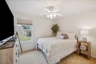 122 S Abram Cir, The Woodlands, TX 77382 - Photo 13