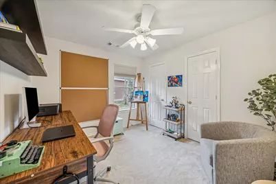 122 S Abram Circle, The Woodlands, TX 77382 - Photo 11