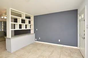 1311 Antoine Dr, Houston, TX 77055 - Photo 9
